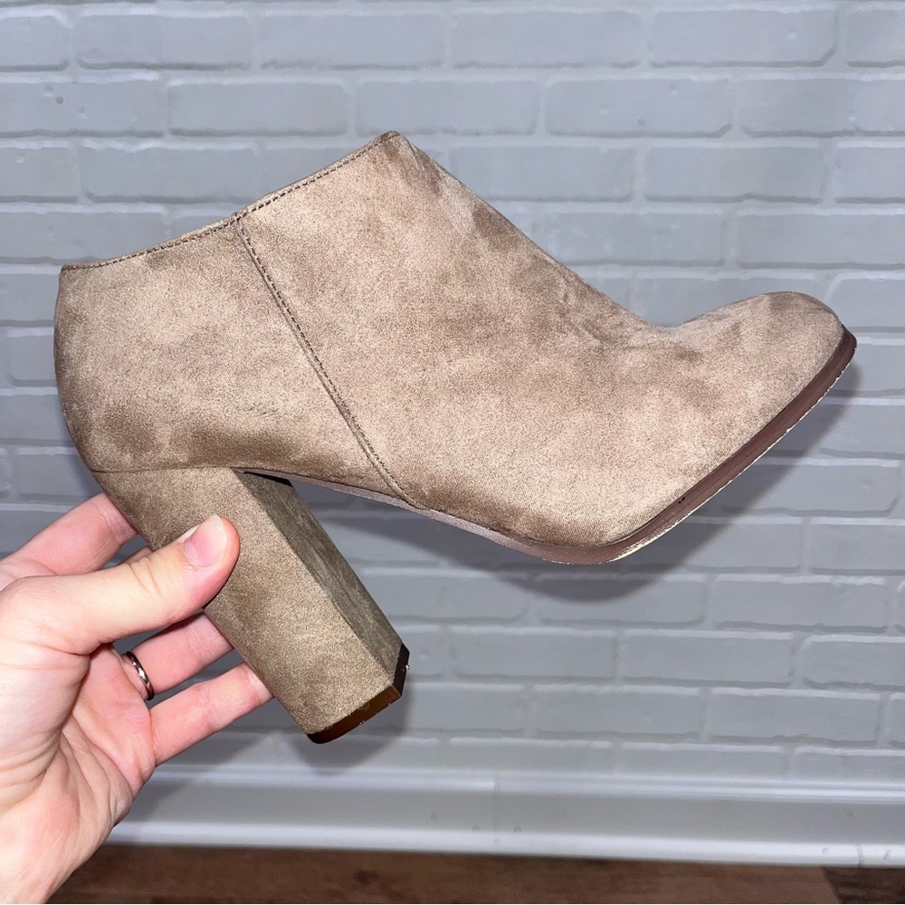 Mix No. 6 Women’s Tan Booties